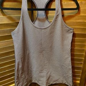 Lululemon tank top size 12
